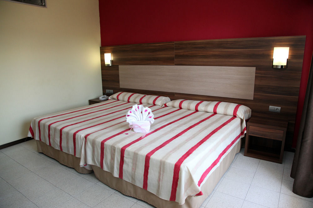 4R Gran Europe Hotel Sant Salvador Buitenkant foto