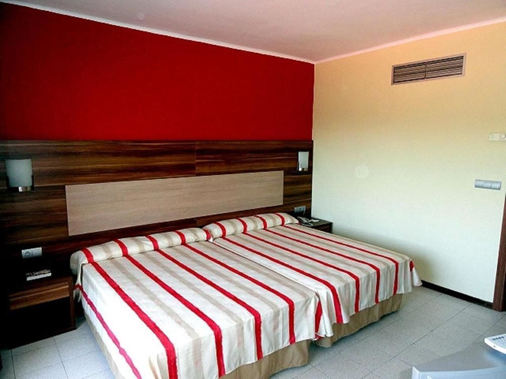 4R Gran Europe Hotel Sant Salvador Buitenkant foto