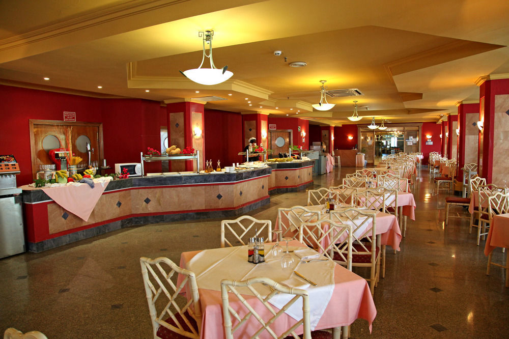 4R Gran Europe Hotel Sant Salvador Buitenkant foto